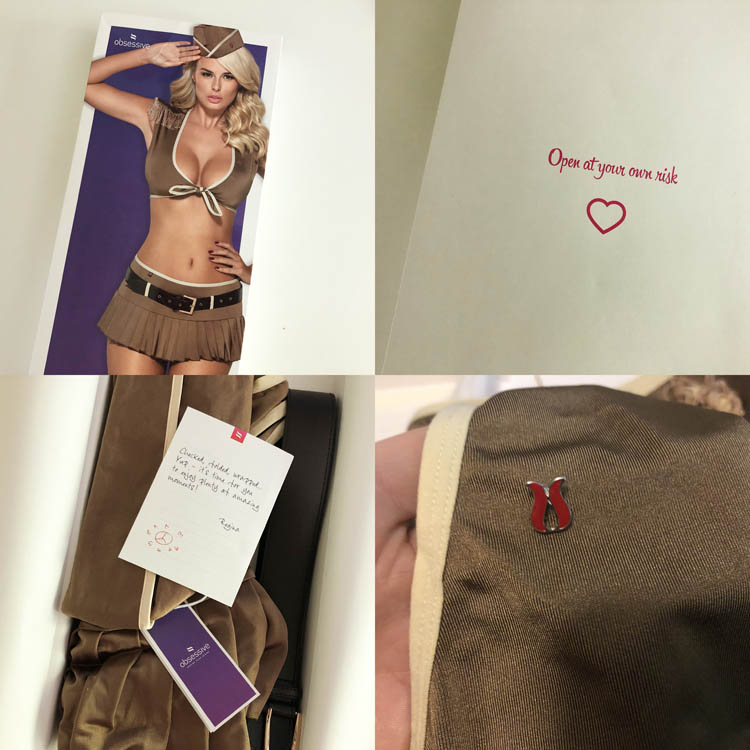 Dit is een afbeelding van verpakking obsessive lingerie soldaten kostuum