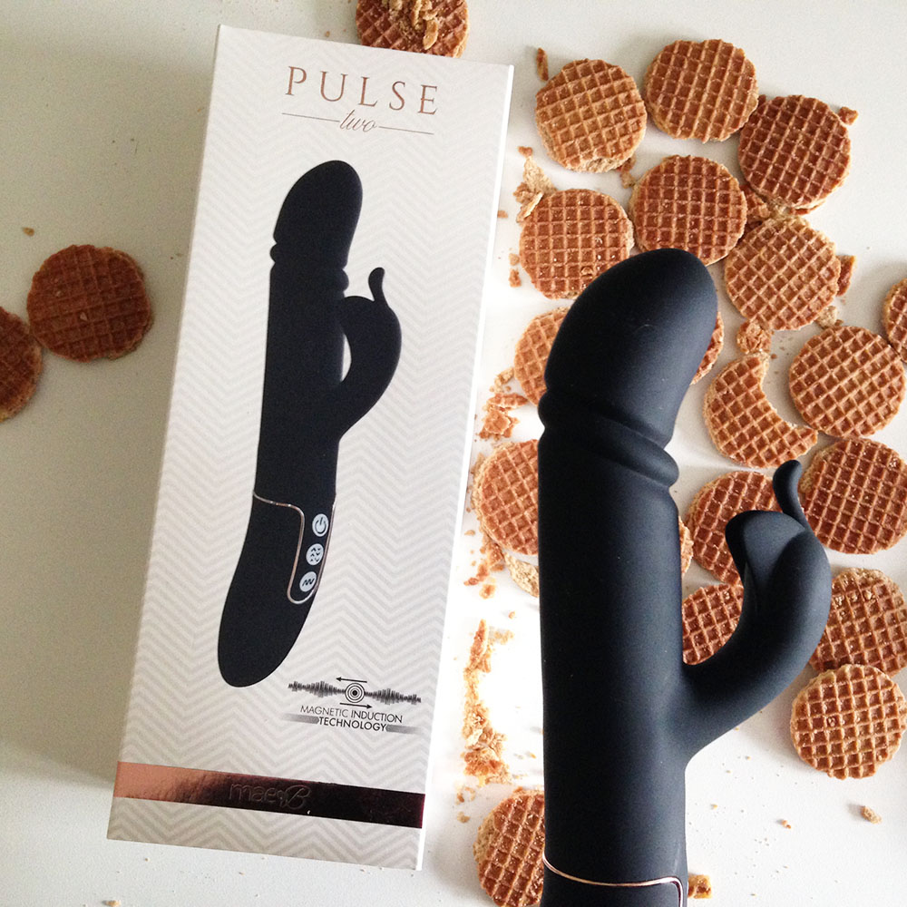 Dit is een afbeelding van verpakking pulse two vibrator stotende toy