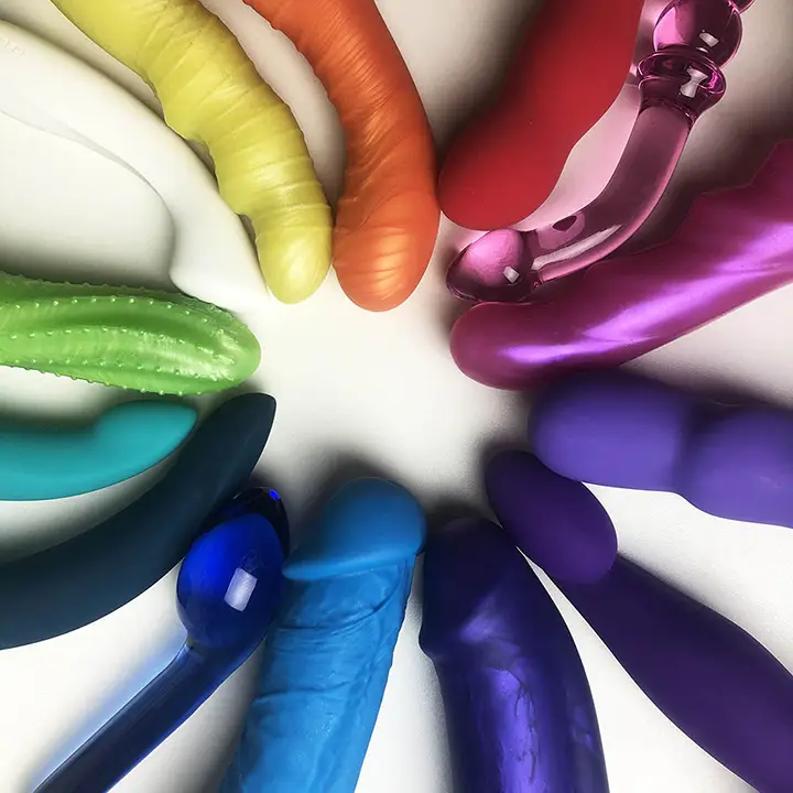 Dit is een afbeelding van regenboog dildo cirkel goede dildos